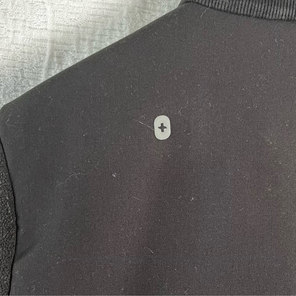 Figs On Shift Fleece women’s XL black work jacket coat for healthcare workers - Picture 2 of 16